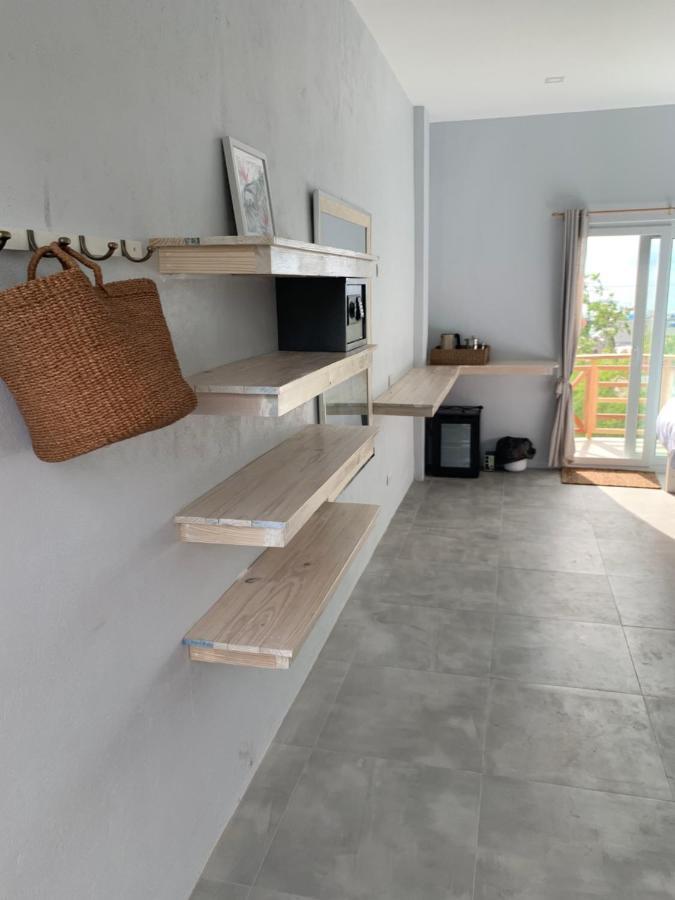 Crown Malapascua Hotel Ngoại thất bức ảnh